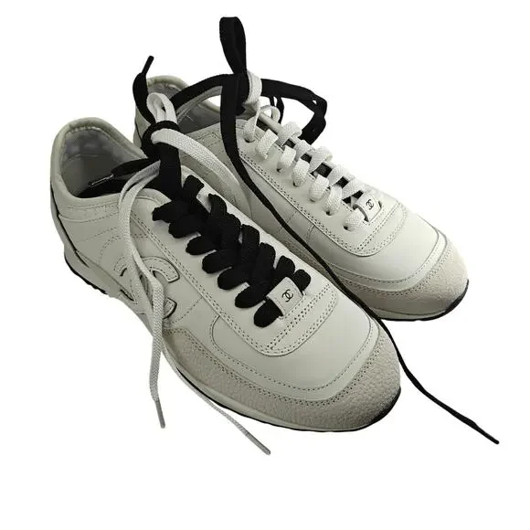 ChanelCalfskin Suede CC Womens Sneakers 38 White Black